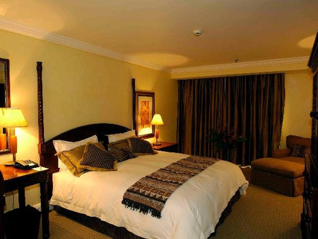 Peermont Walmont At The Grand Palm, Gaborone Hotel Buitenkant foto