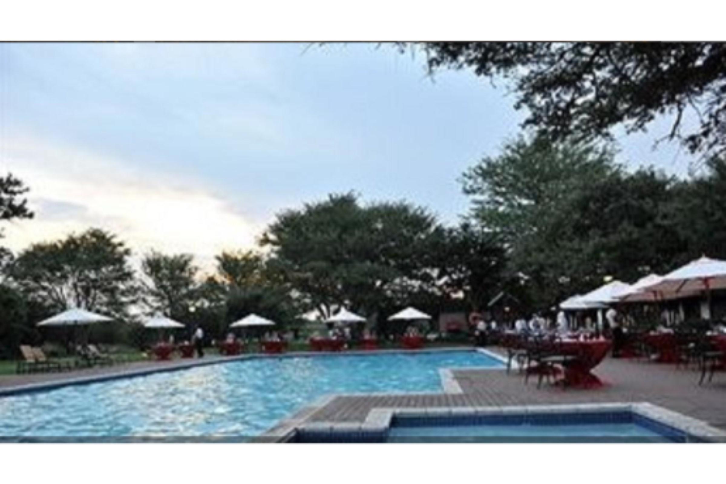 Peermont Walmont At The Grand Palm, Gaborone Hotel Buitenkant foto
