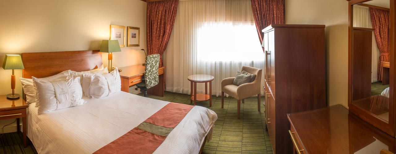 Peermont Walmont At The Grand Palm, Gaborone Hotel Buitenkant foto